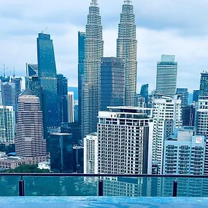 The Luxe Klcc By Comfort Dwellings Kuala Lumpur